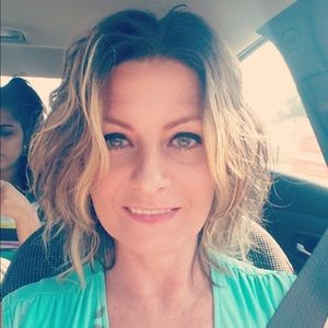 Meet your Posher, Bambi